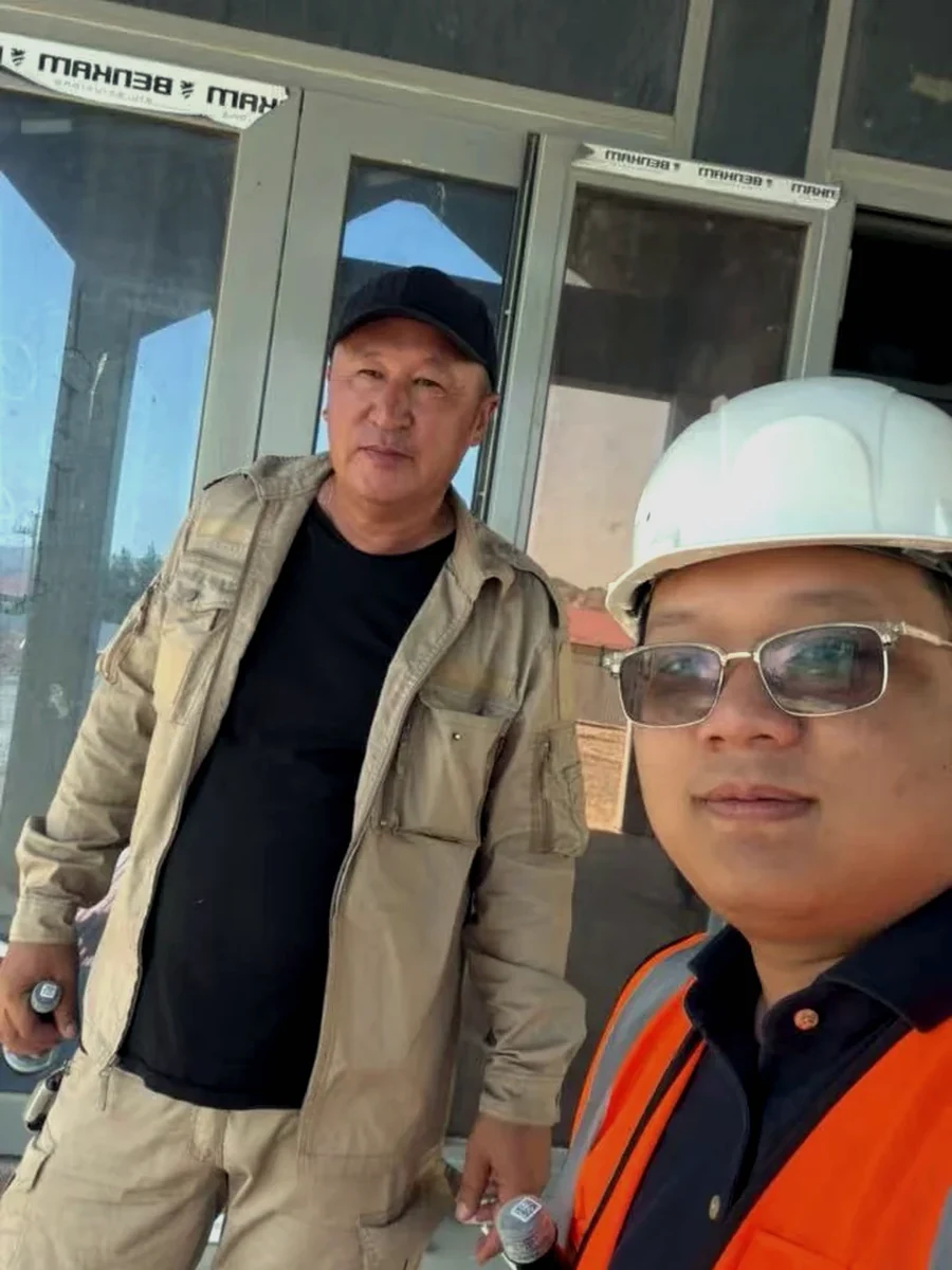 徐战翔在乌兹别克斯坦项目现场